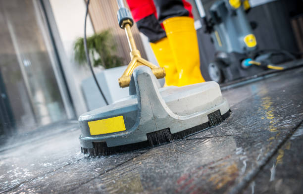 Best Commercial Pressure Washing  in Canal Fulton, OH