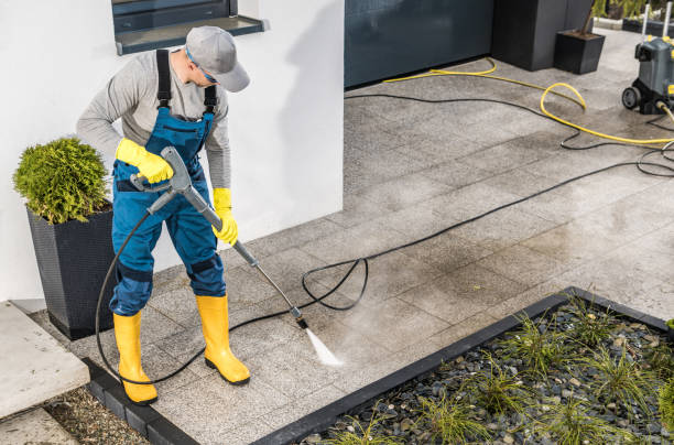 Best Roof Pressure Washing  in Canal Fulton, OH