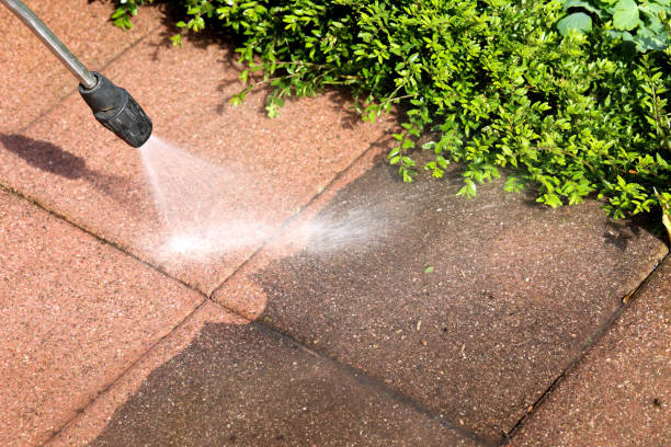 Best Deck Cleaning Services  in Canal Fulton, OH
